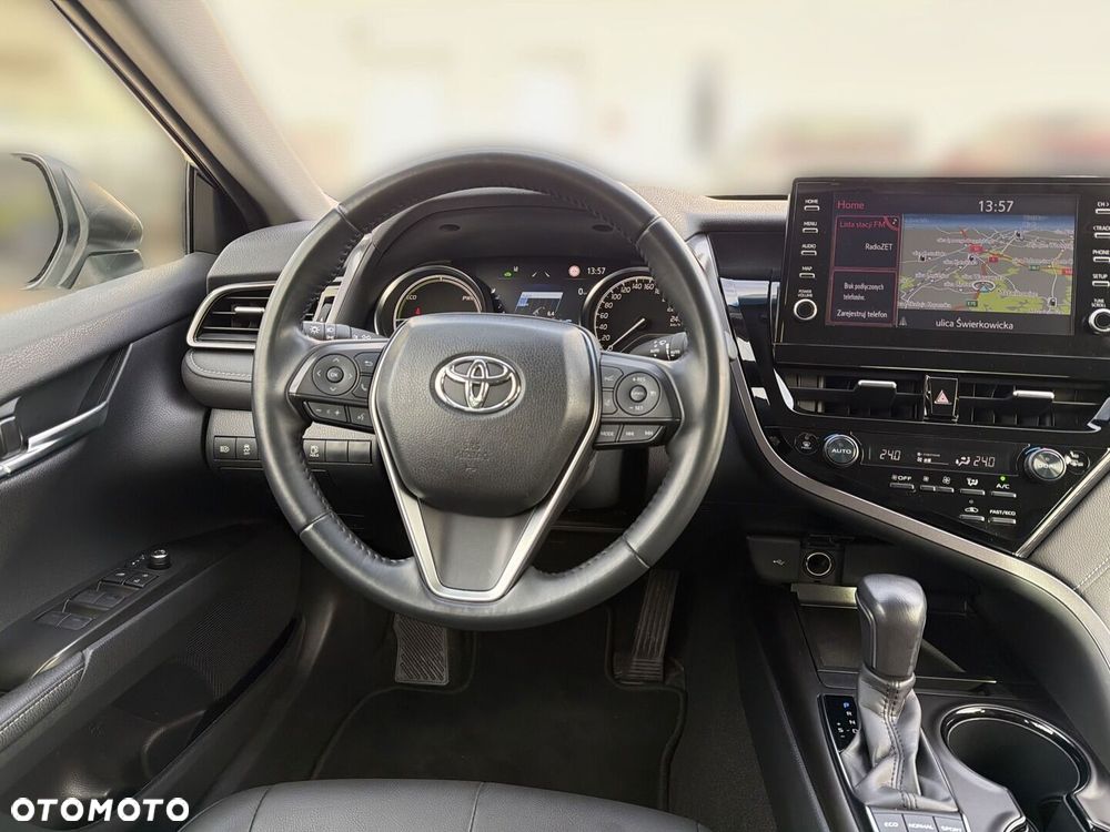 Toyota Camry 2023