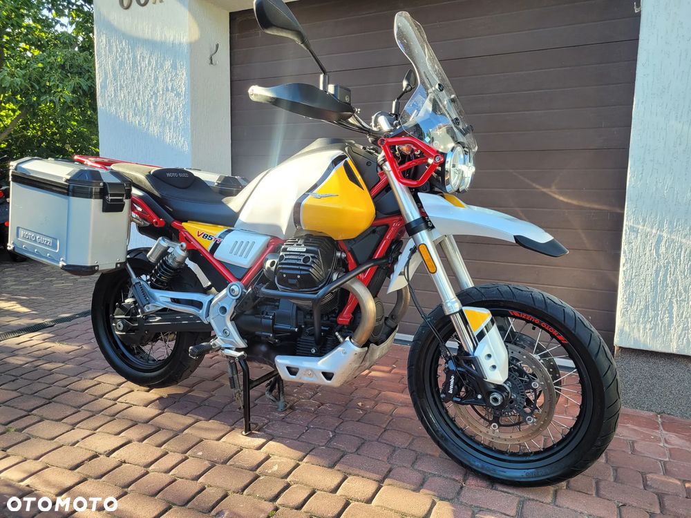 Moto Guzzi V85 - 13