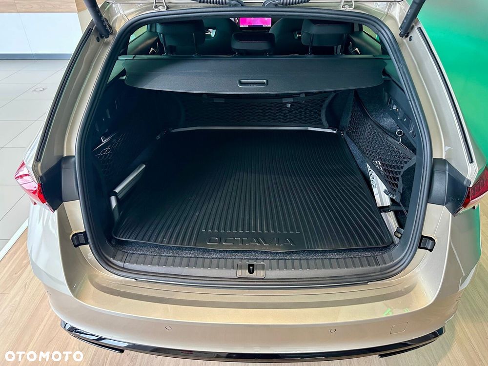 Skoda Octavia 2.0 TSI RS DSG - 10