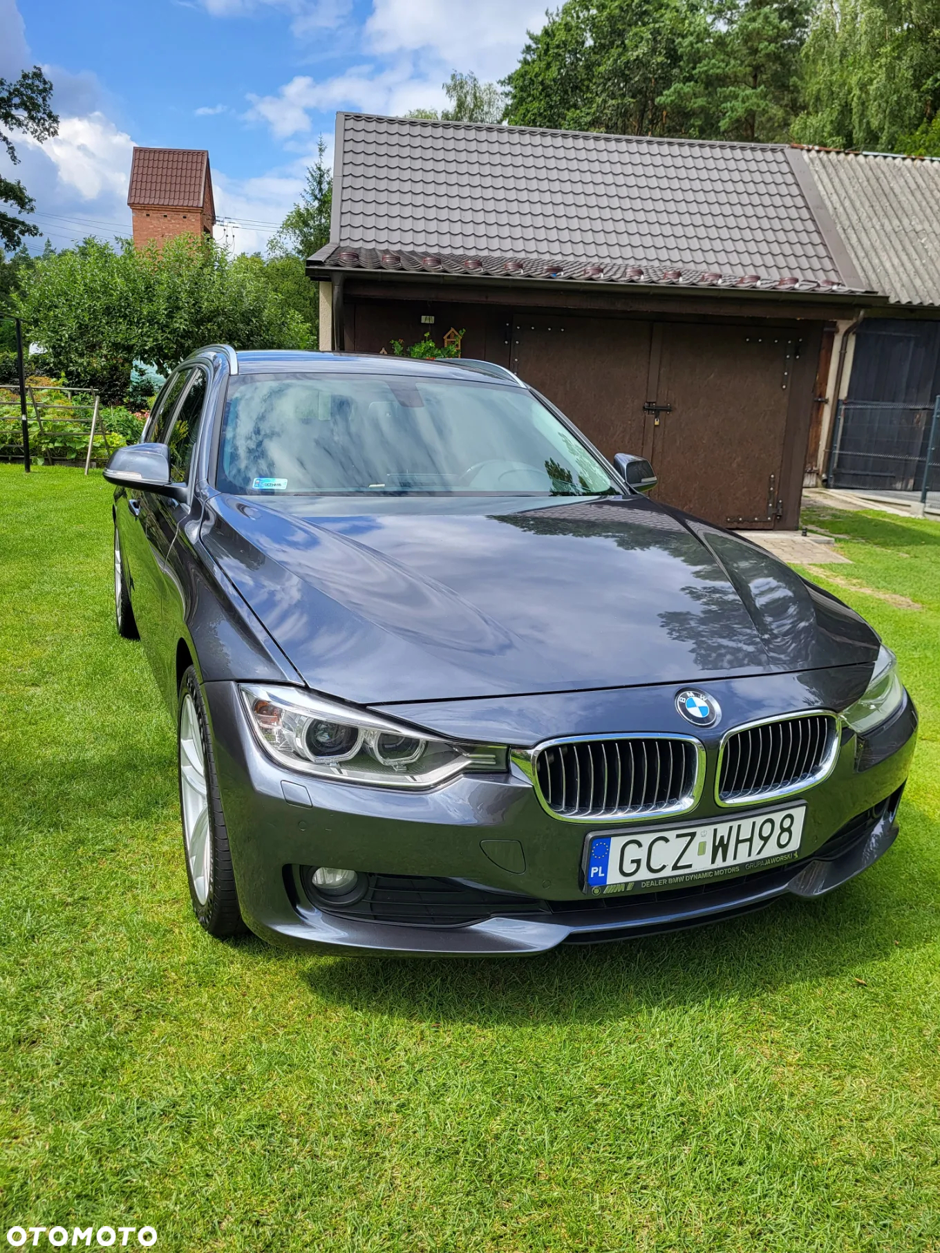 BMW Seria 3 318d Touring - 3