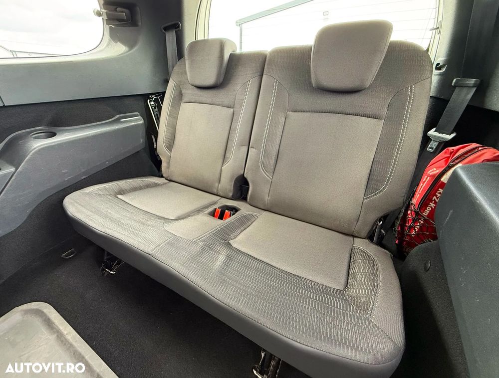 Dacia Lodgy dCi 110 Prestige - 9