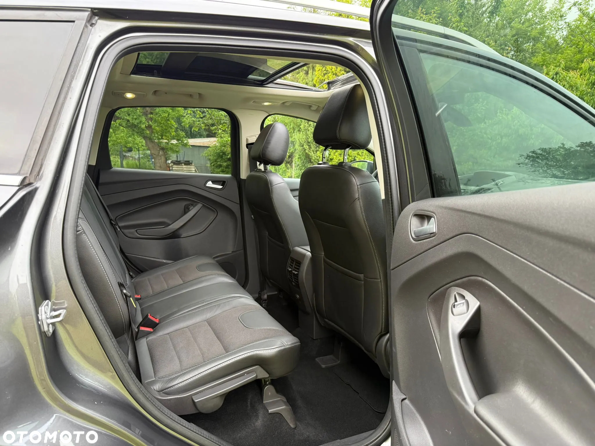 Ford Kuga - 11