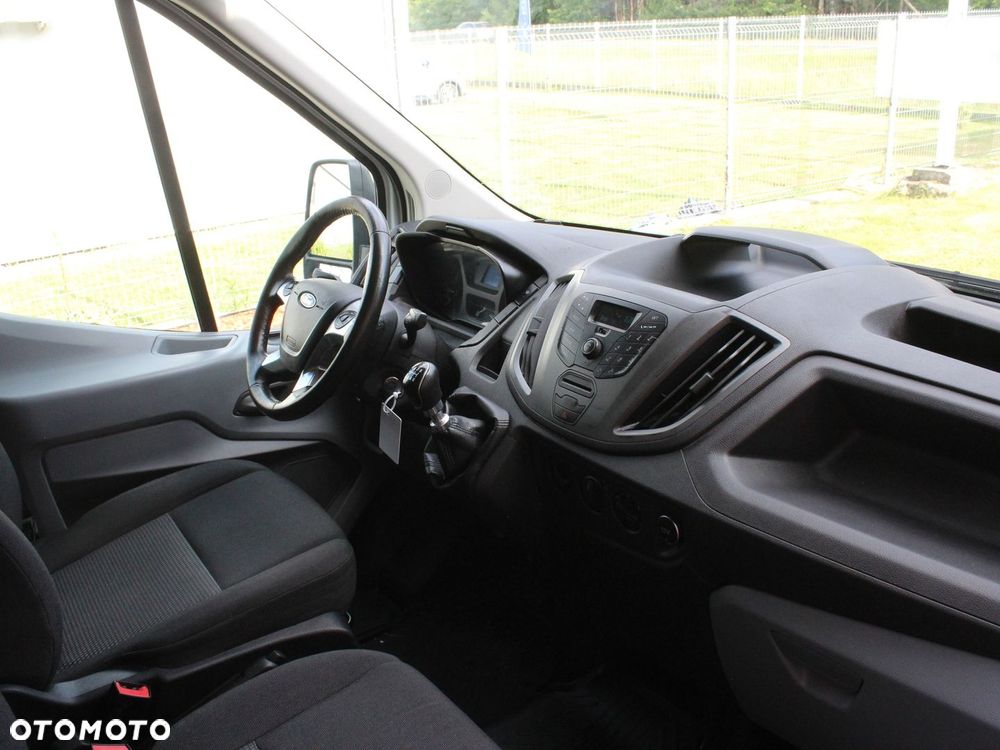 Ford Transit - 2