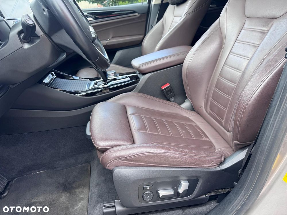 BMW iX3 Standard - 11