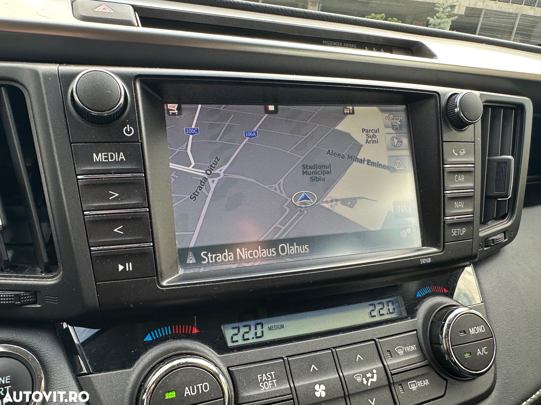 Toyota RAV4 - 9