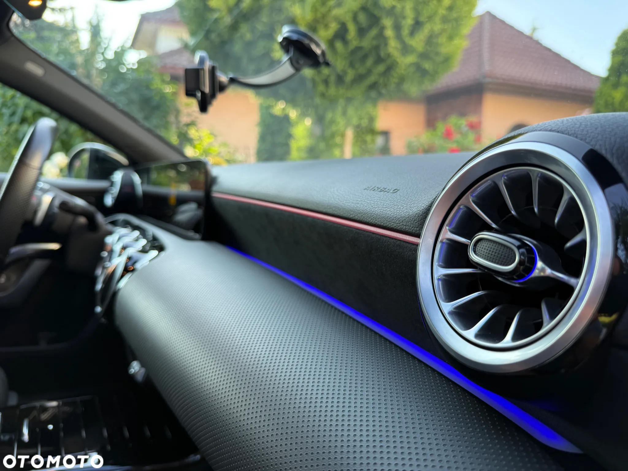 Mercedes-Benz Klasa A 180 AMG Line 7G-DCT - 16