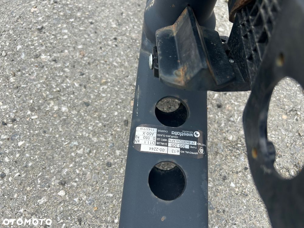 Audi A4 B8 hak holowniczy wpinany - 5