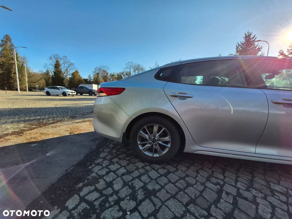 Kia Optima 1.7 CRDI M - 5