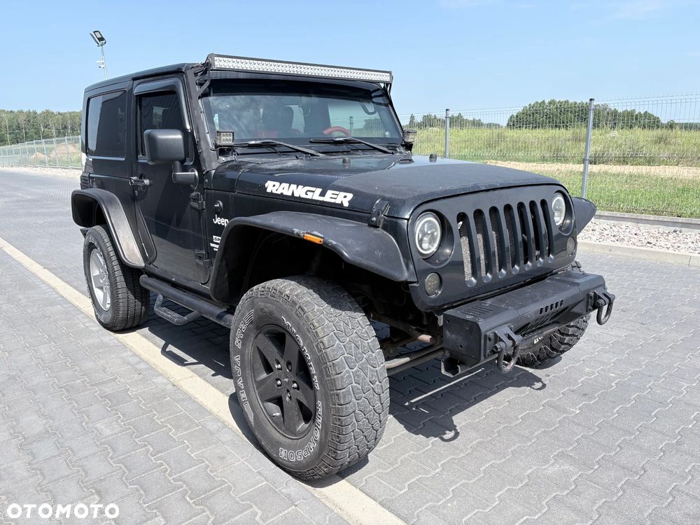 Jeep Wrangler - 10