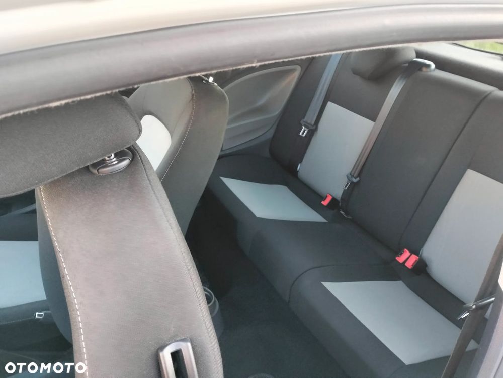 Seat Ibiza SC 1.2 iTech Reference - 8