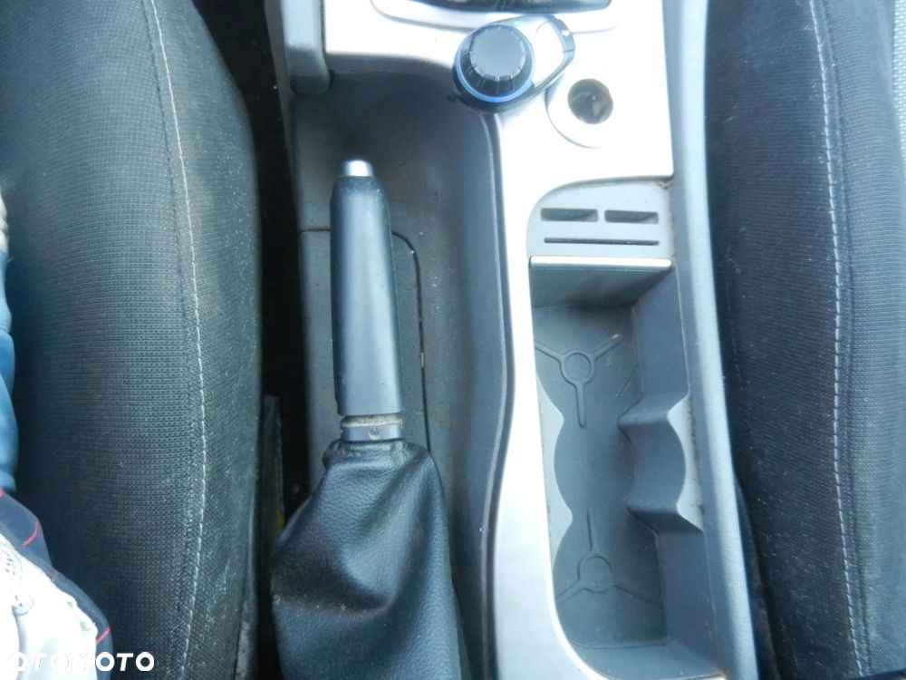 Ford Focus - 27