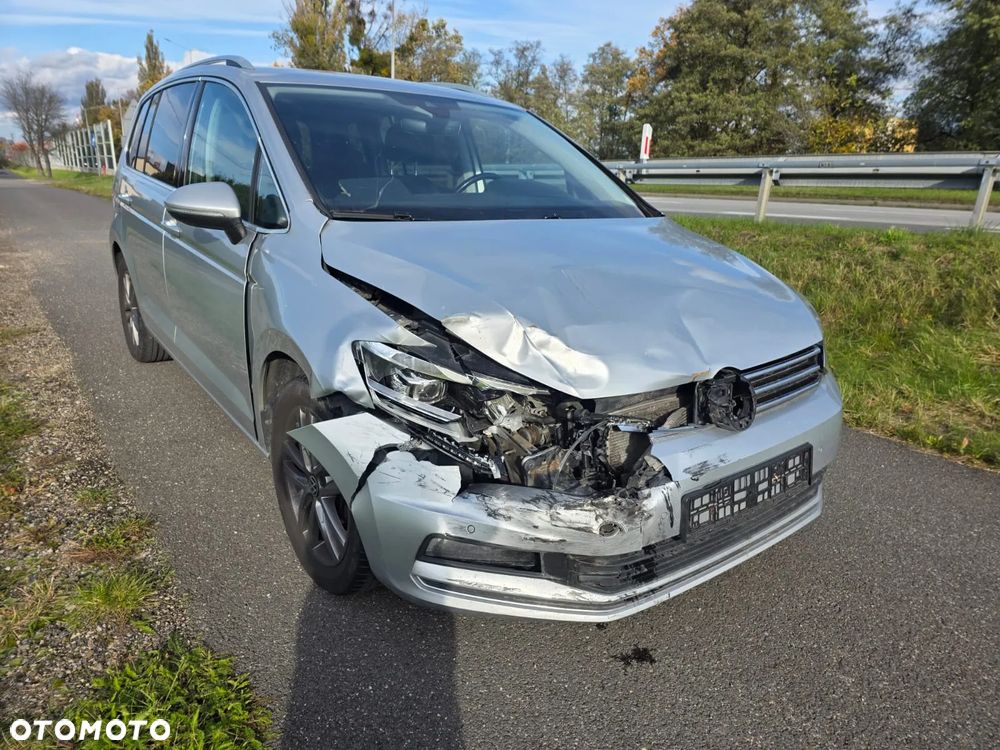 Volkswagen Touran 2.0 TDI BMT Highline DSG - 1