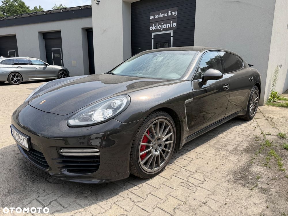 Porsche Panamera Turbo Executive - 1