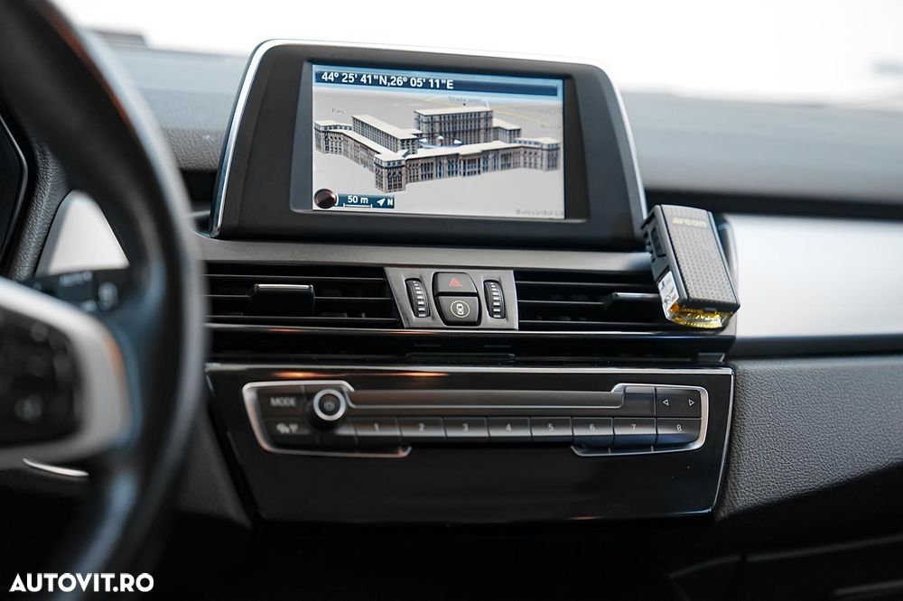 BMW Seria 2 - 13