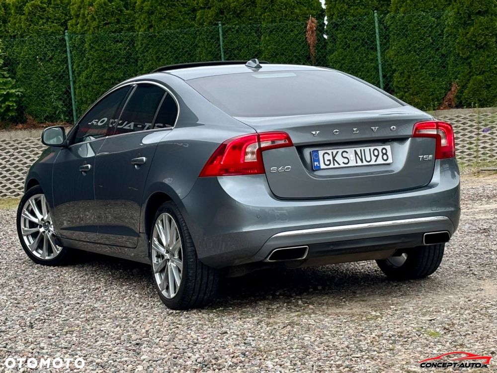 Volvo S60 - 9