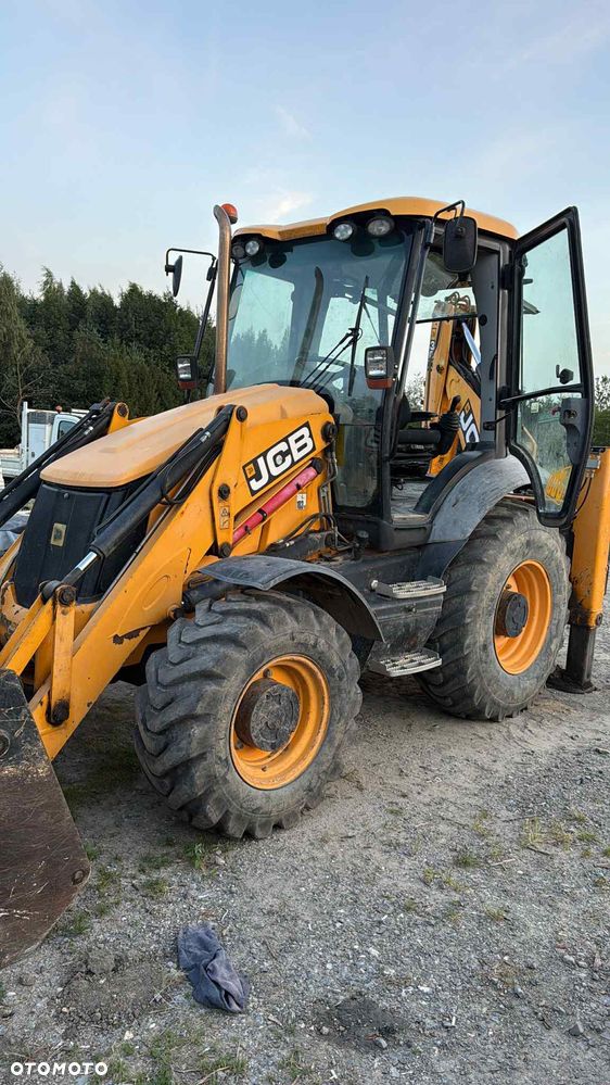 JCB 3cx contractor - 1