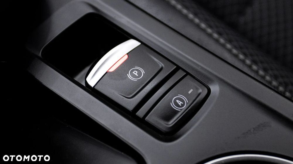 Renault Arkana 1.6 E-TECH Techno MMT - 24