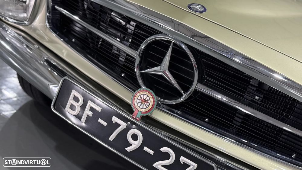 Mercedes-Benz SL 280 - 12