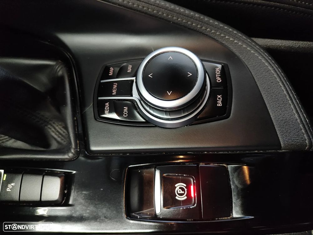 BMW X2 sDrive18d M Sport - 39
