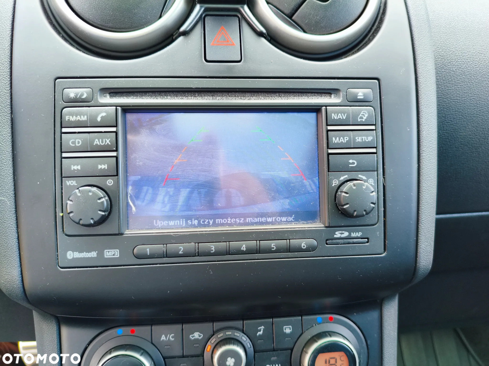 Nissan Qashqai+2 2.0 Tekna - 26