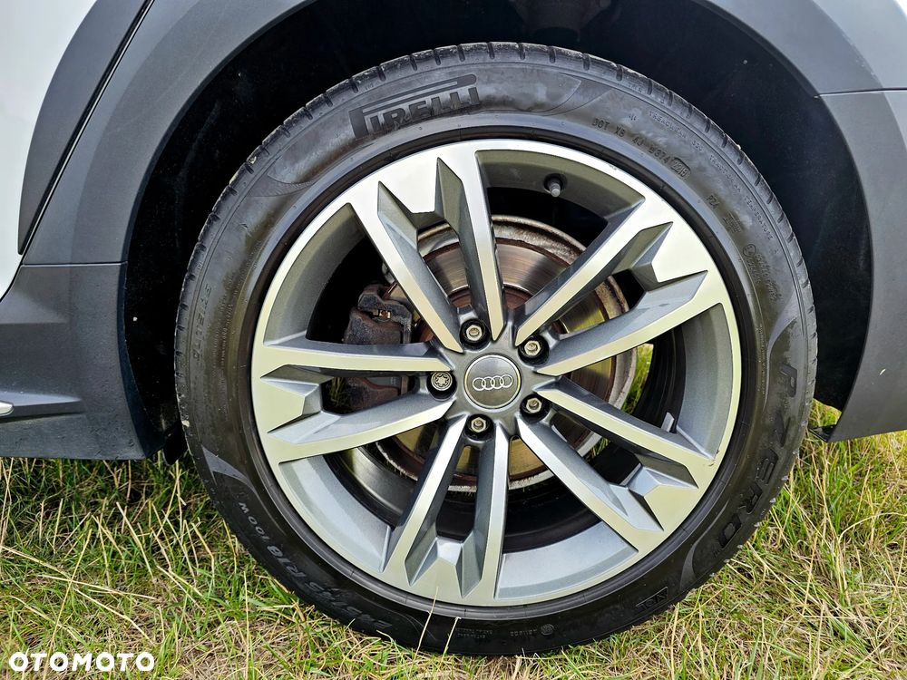 Audi A4 Allroad 2.0 TDI Quattro S tronic - 13