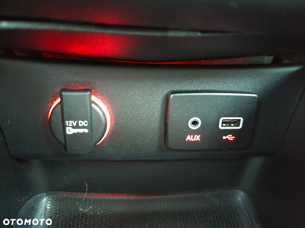 Fiat Tipo 1.6 MultiJet 16v Lounge - 15