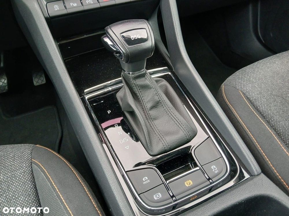 Skoda Karoq 1.5 TSI ACT Style DSG - 29