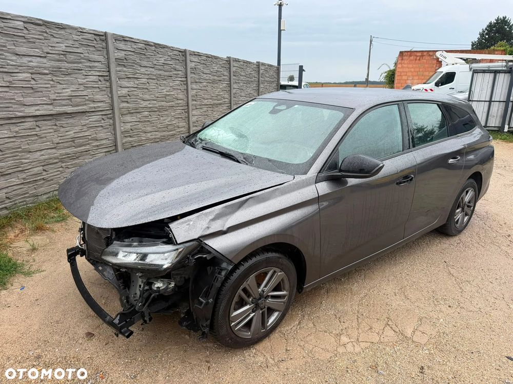 Peugeot 308 PureTech 130 EAT8 Active Pack - 3