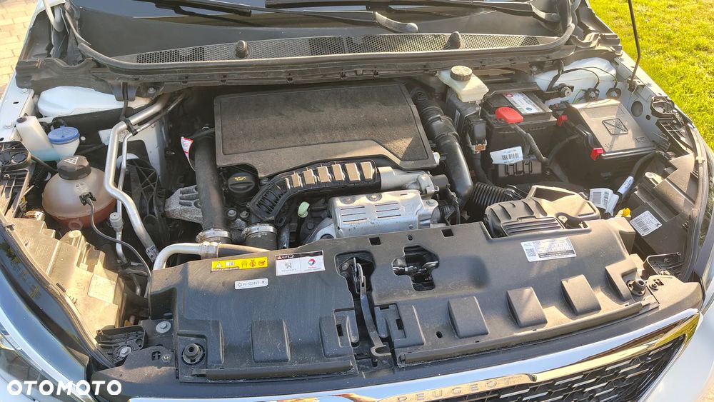 Peugeot 308 1.2 PureTech Allure S&S - 20