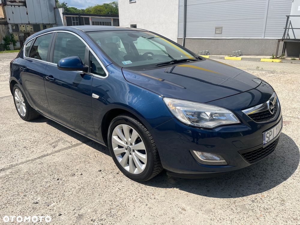 Opel Astra 1.3 CDTI DPF EcoFLEX Business Cosmo - 1