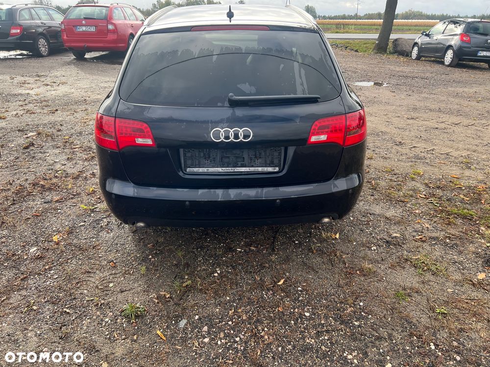 Audi A6 - 4