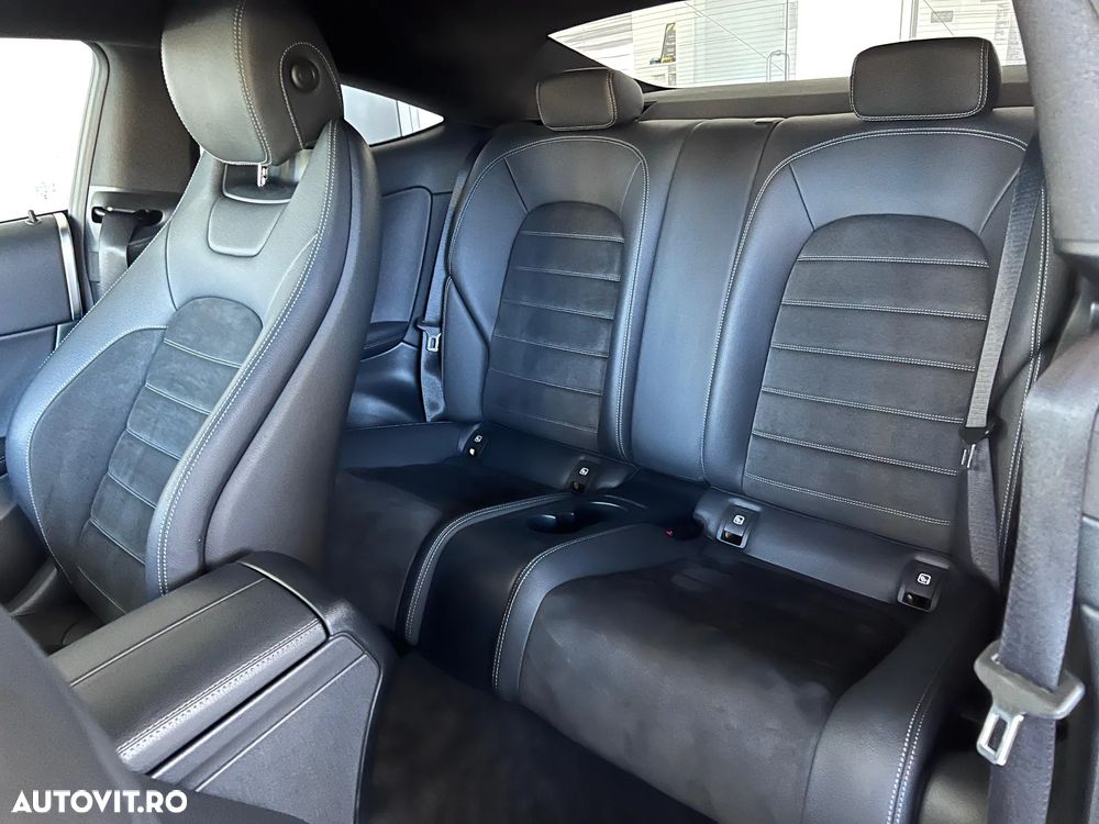 Mercedes-Benz C 180 Coupe 9G-TRONIC AMG Line - 14
