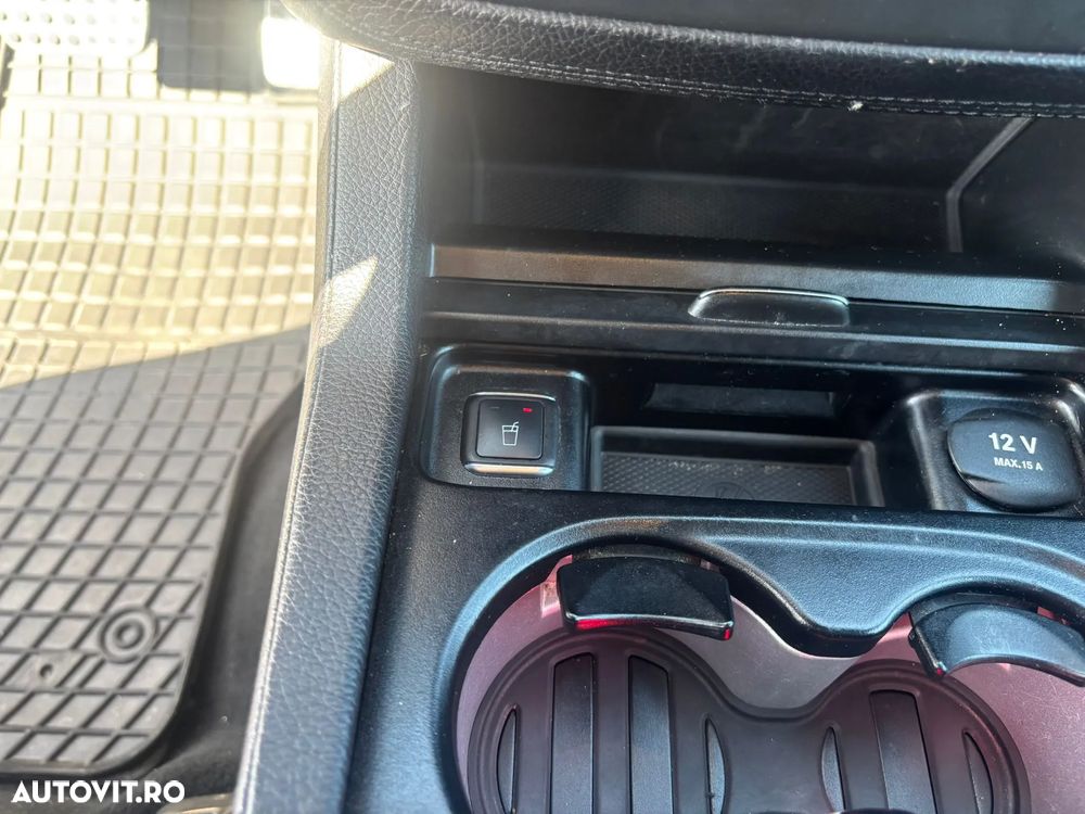 Mercedes-Benz GLS - 29