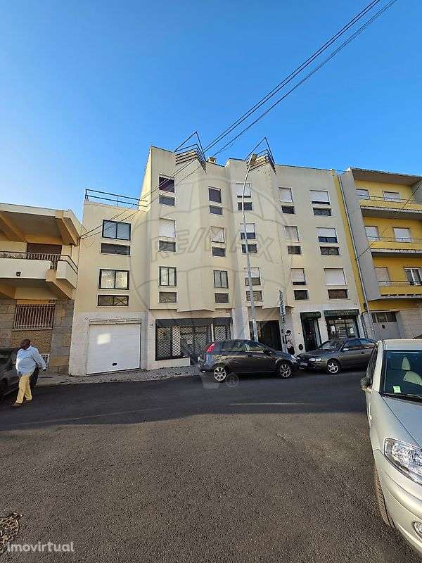 Garagem  para venda - Grande imagem: 2/33