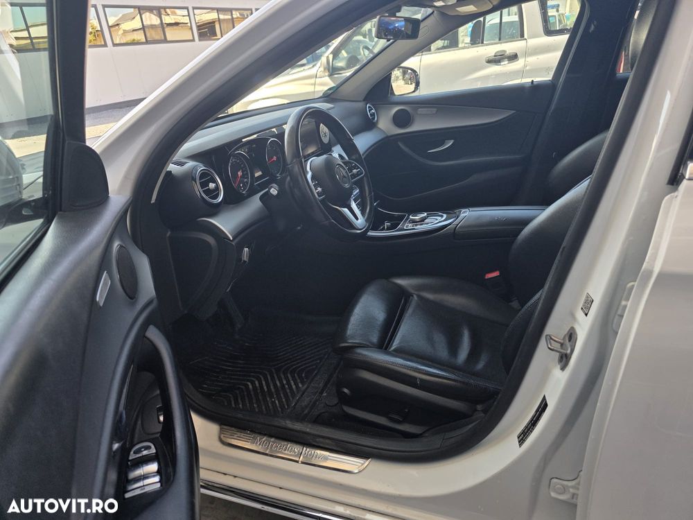 Mercedes-Benz E 220 d 4MATIC 9G-TRONIC - 7