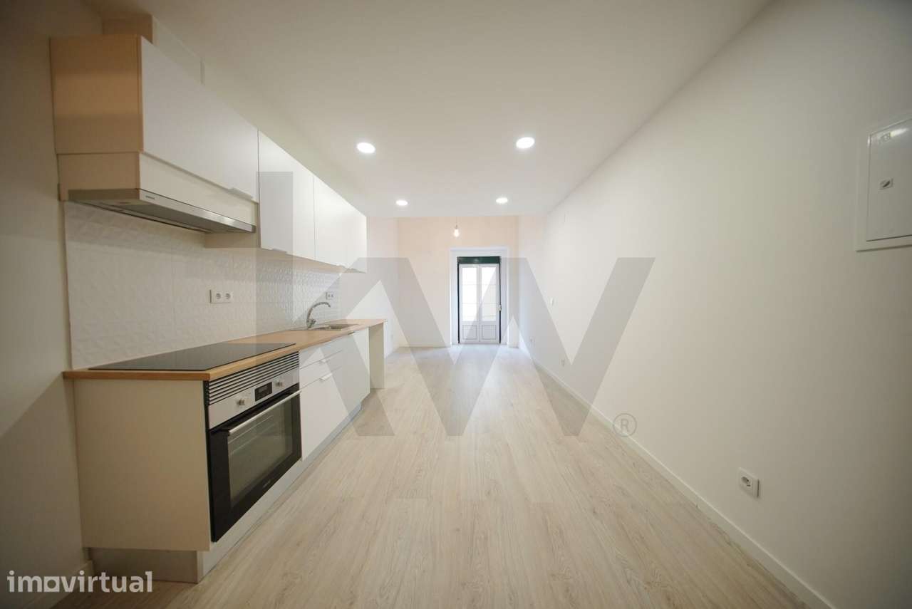 Apartamento T1 Remodelado na Estrela - Grande imagem: 3/21