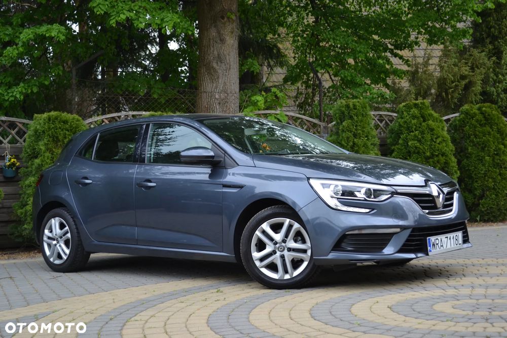 Renault Megane ENERGY TCe 100 INTENS - 9