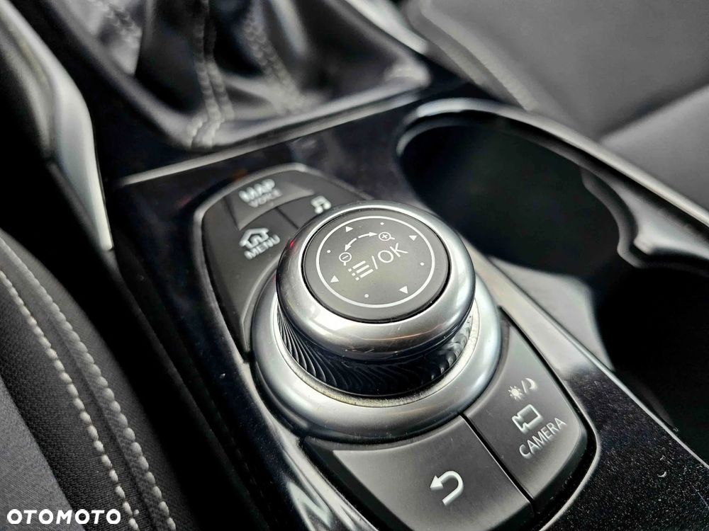 Infiniti Q30 1.6t Premium - 33