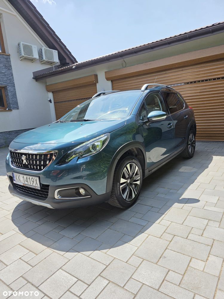 Peugeot 2008 1.2 PureTech Allure S&S - 3
