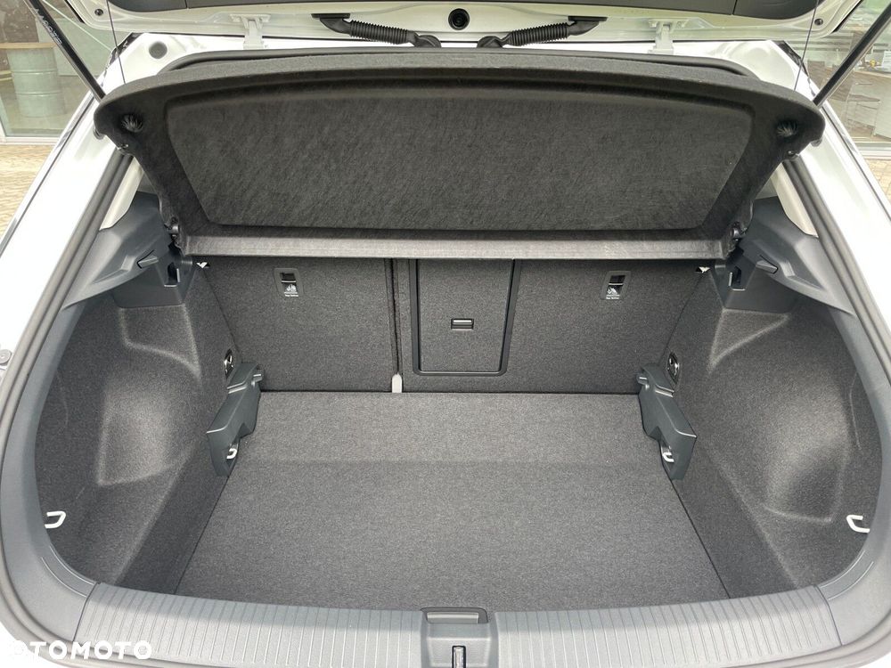 Volkswagen T-Roc 1.5 TSI Life Plus DSG - 28