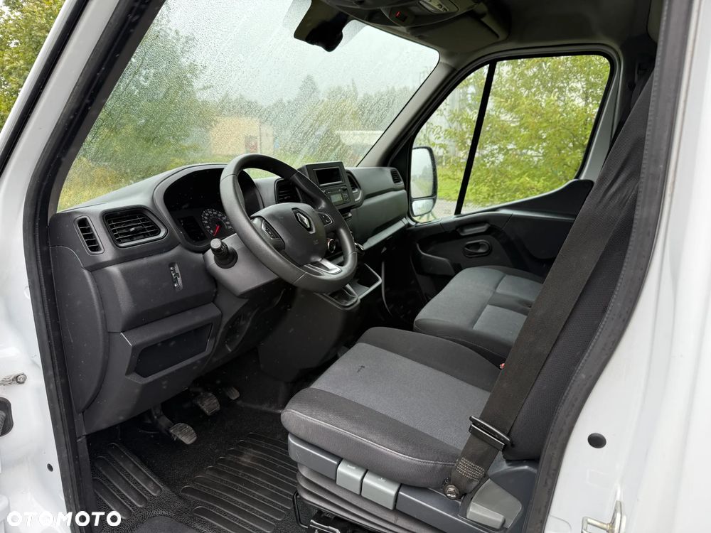 Renault Master - 13