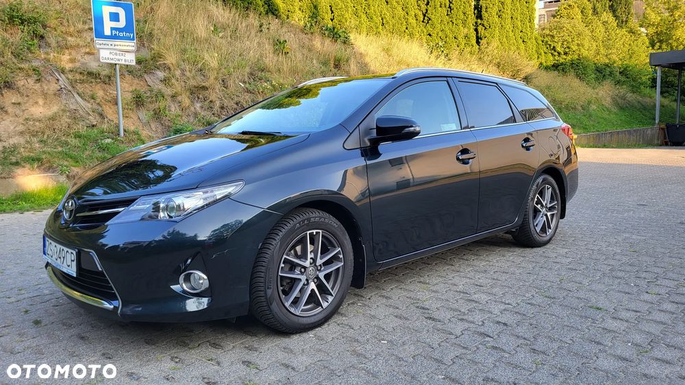 Toyota Auris 1.6 Premium - 7