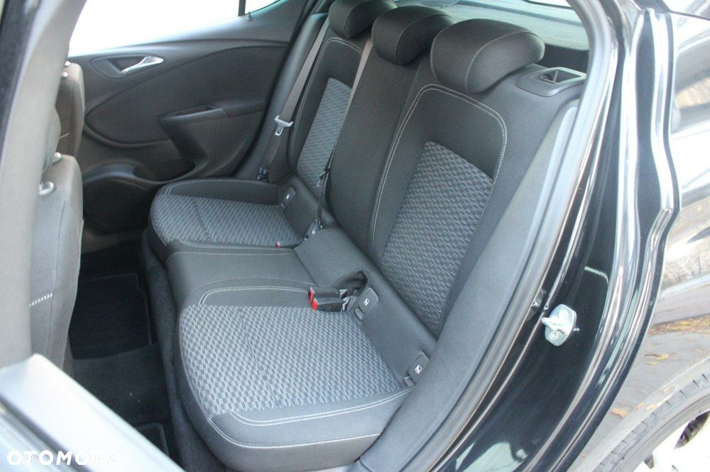 Opel Astra 1.4 Turbo Edition - 13