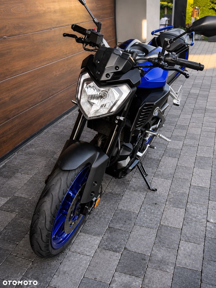 Yamaha MT - 6