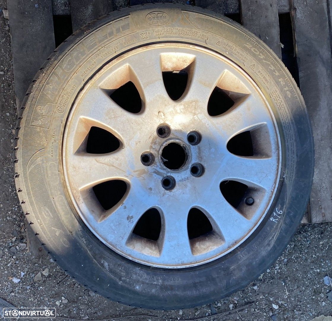 Jantes Audi R16 com pneus 205/55 furação 5x112 - 4