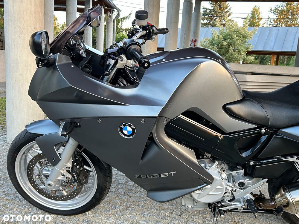 BMW F - 5