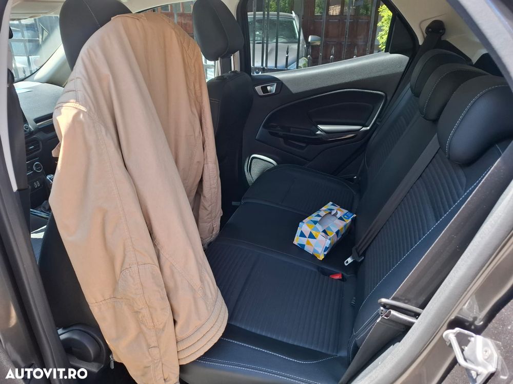 Ford EcoSport 1.0 EcoBoost Titanium - 10
