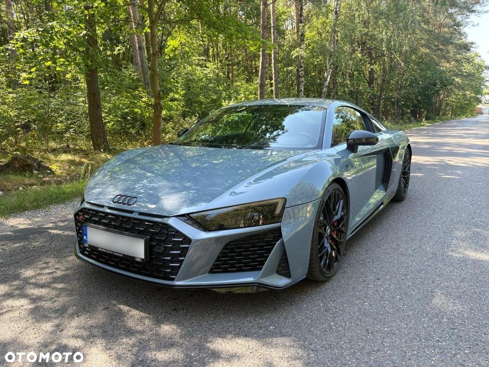 Audi R8 Coupé - 1
