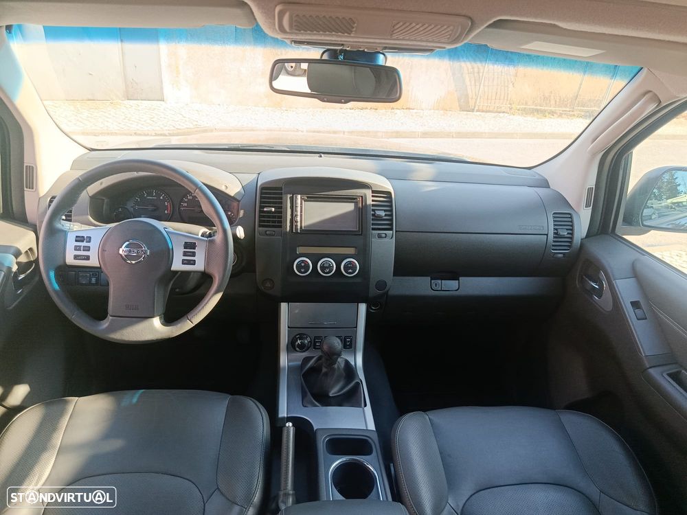 Nissan Navara 2.5 dCi CD LE 4WD - 22