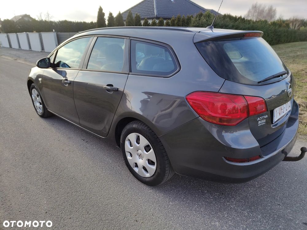 Opel Astra 1.7 CDTI DPF 150 Jahre - 3
